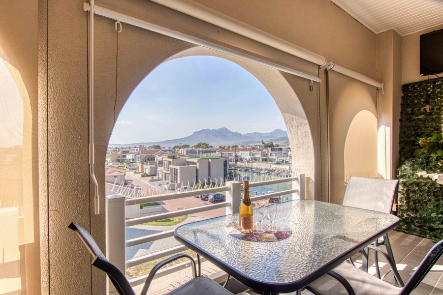 3 Bedroom Property for Sale in Harbour Island Western Cape